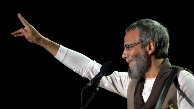 What Yusuf Islam is singing in a U.S. prison