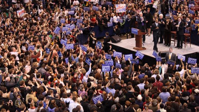 "Barack Obama, crowd and endorsers at Hartford rally, February 4, 2008" by Ragesoss